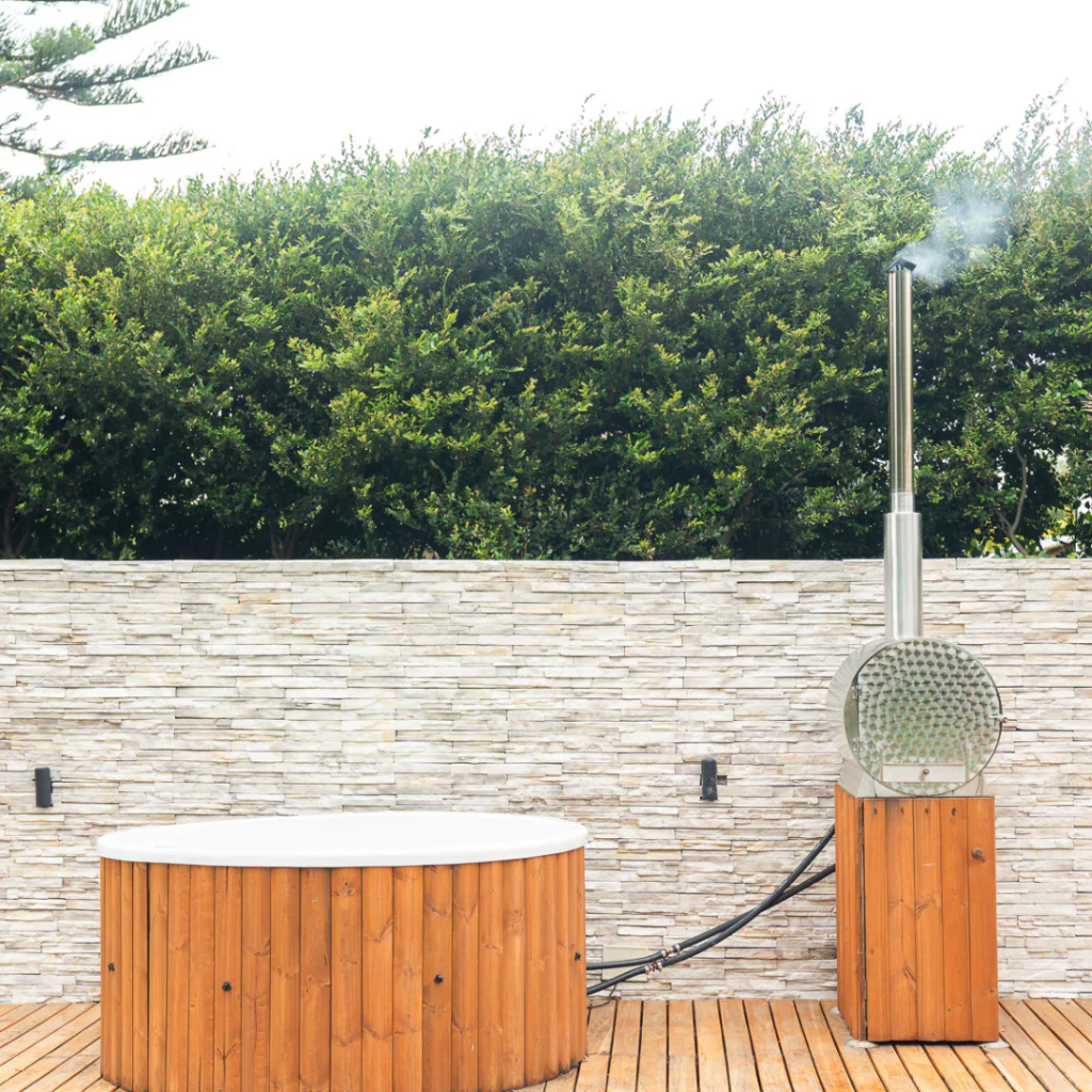 Saldanha Wood Fired Hot Tub With Pizza Oven